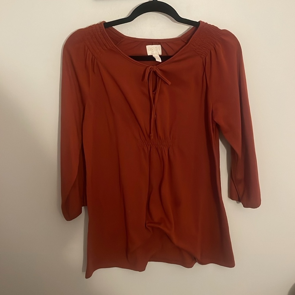 Adorable 3/4 Sleeve‎ Soft Blouse -- Burnt Orange -- Maternity Size S​
